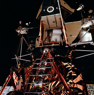 Illustration for article titled One Giant Leap For Mankind: Apollo 11 Moon Landing